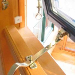 Ausstellstange Fenster